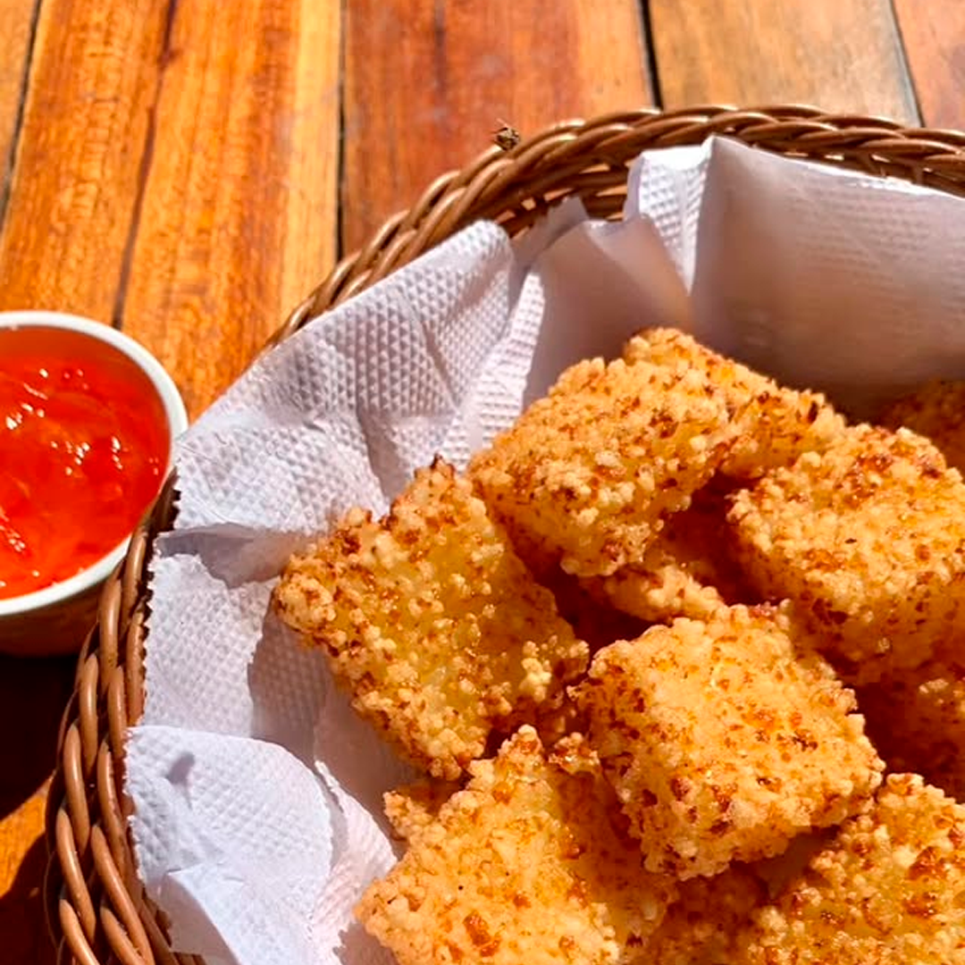 Dadinho de Tapioca com Geleia de Pimenta